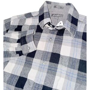 New Eddie Bauer‎ Small Mens Relaxed Fit Plaid Flannel Shirt Button Up Casual